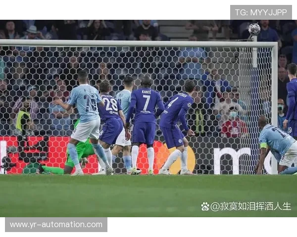 曼联防线失误问题逐步反映,对关键战表现造成影响 曼联防线失误问题逐步反映,对关键战表现造成影响